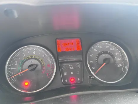 RENAULT Clio Hatch 1.0 16V 4P FLEX EXPRESSION, Foto 14