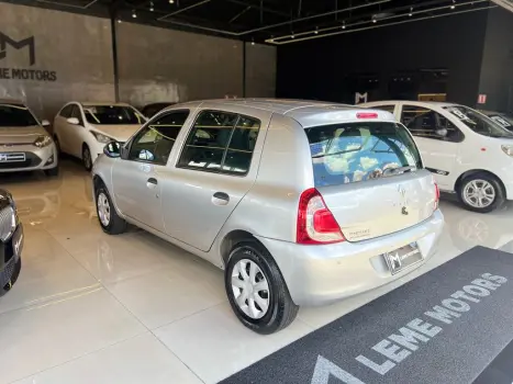 RENAULT Clio Hatch 1.0 16V FLEX AUTHENTIQUE, Foto 4