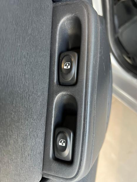 RENAULT Clio Hatch 1.0 16V FLEX AUTHENTIQUE, Foto 13