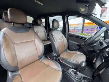 RENAULT Duster 2.0 16V 4P FLEX DYNAMIQUE AUTOMTICO, Foto 14