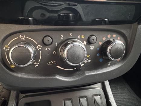 RENAULT Duster 2.0 16V 4P FLEX DYNAMIQUE AUTOMTICO, Foto 15