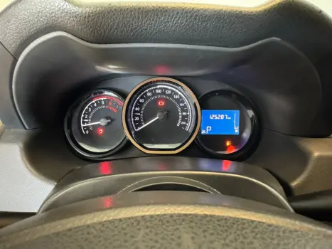 RENAULT Duster 2.0 16V 4P FLEX DYNAMIQUE AUTOMTICO, Foto 9