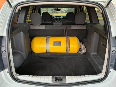 RENAULT Duster 2.0 16V 4P FLEX DYNAMIQUE AUTOM�TICO, Foto 17