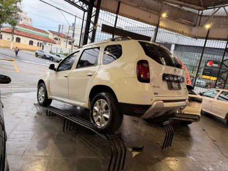 RENAULT Duster 2.0 16V 4P FLEX DYNAMIQUE AUTOM�TICO, Foto 3