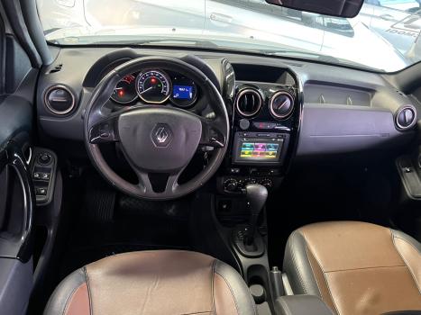RENAULT Duster 2.0 16V 4P FLEX DYNAMIQUE AUTOM�TICO, Foto 4