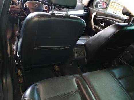 RENAULT Fluence 2.0 16V 4P FLEX DYNAMIQUE AUTOM�TICO, Foto 3