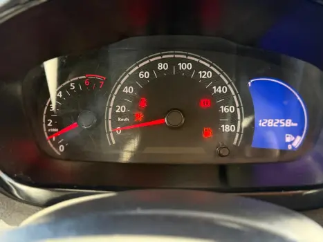 RENAULT Kwid 1.0 12V 4P SCE FLEX OUTSIDER, Foto 17