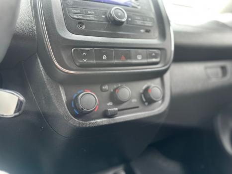 RENAULT Kwid 1.0 12V 4P SCE FLEX ZEN, Foto 6