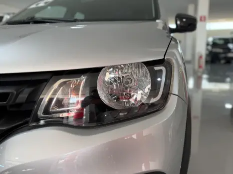 RENAULT Kwid 1.0 12V 4P SCE FLEX INTENSE, Foto 6