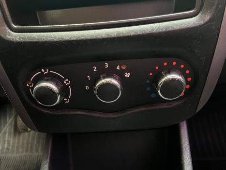 RENAULT Logan 1.0 16V 4P FLEX AUTHENTIQUE, Foto 8