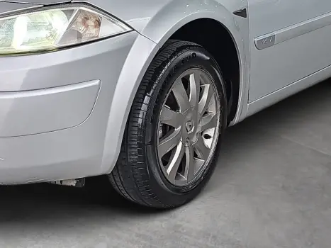 RENAULT Megane Sedan 1.6 16V 4P FLEX DYNAMIQUE, Foto 7