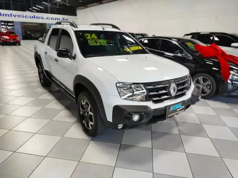 RENAULT Oroch 1.3 16V 4P OUTSIDER TURBO TCe AUTOM�TICO CVT, Foto 3