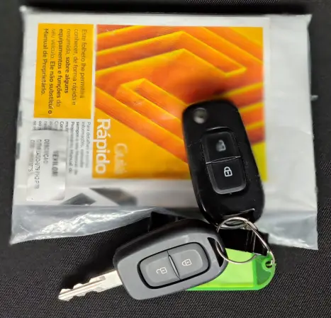 RENAULT Oroch 1.6 16V 4P FLEX INTENSE, Foto 22