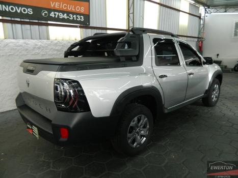 RENAULT Oroch 1.6 16V 4P FLEX INTENSE, Foto 6