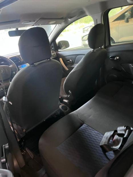 RENAULT Sandero 1.6 16V 4P FLEX SCE EXPRESSION, Foto 6