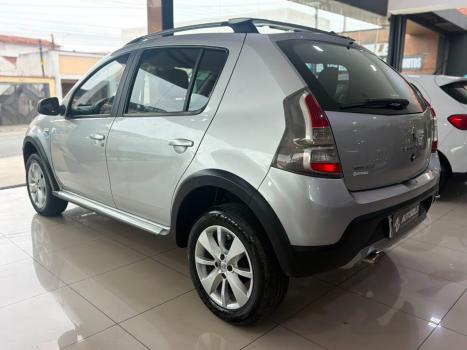 RENAULT Sandero 1.6 16V 4P FLEX SCE STEPWAY DINAMIQUE, Foto 7