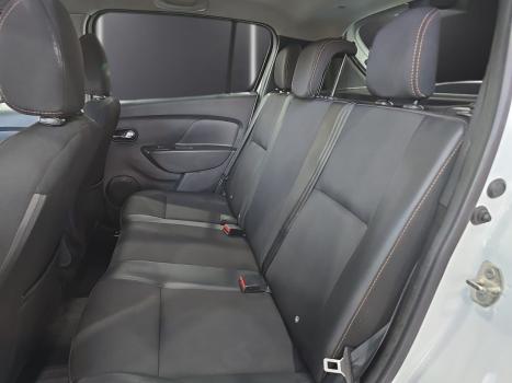 RENAULT Sandero , Foto 3