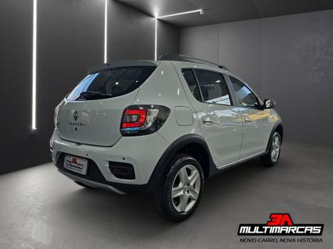 RENAULT Sandero , Foto 4