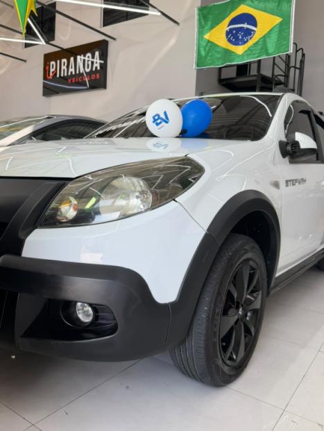 RENAULT Stepway 1.6 16V 4P FLEX ICONIC X-TONIC AUTOM�TICO CVT, Foto 16