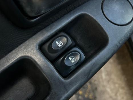 RENAULT Symbol 1.6 16V 4P FLEX PRIVIL�GE, Foto 8