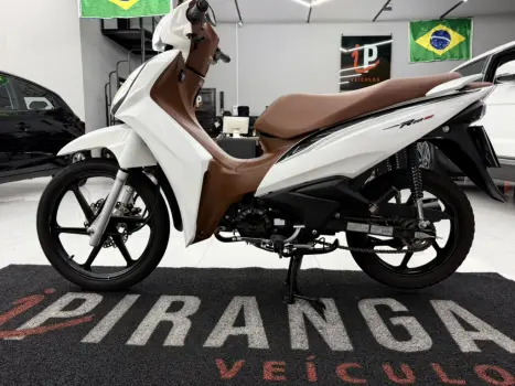 SHINERAY Rio 125 EFI, Foto 3