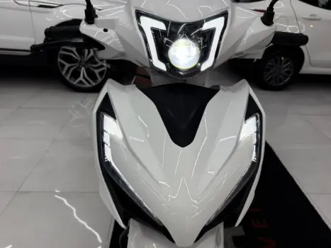 SHINERAY Rio 125 EFI, Foto 7