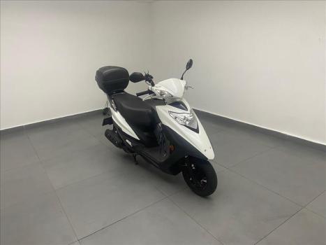 SUZUKI Burgman 125 , Foto 1