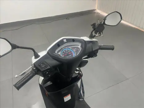 SUZUKI Burgman 125 , Foto 10