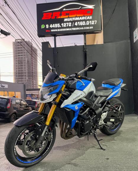 SUZUKI GSR 750 ZA, Foto 1