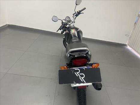 SUZUKI Yes 125 , Foto 7