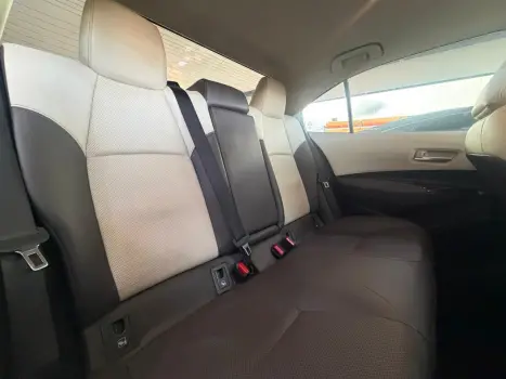 TOYOTA Corolla 1.8 16V 4P FLEX H�BRIDO ALTIS A PREMIUM AUTOM�TICO CVT, Foto 13