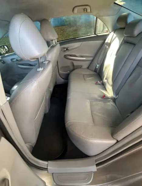 TOYOTA Corolla 1.8 16V 4P XEI AUTOMÁTICO, Foto 9