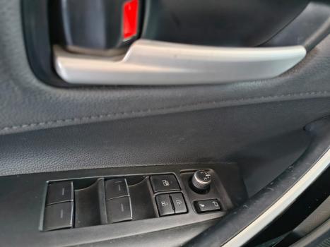 TOYOTA Corolla 2.0 16V 4P FLEX XEI DIRECT SHIFT AUTOM�TICO CVT, Foto 21