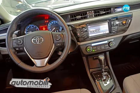 TOYOTA Corolla 2.0 16V 4P FLEX XEI DIRECT SHIFT AUTOM�TICO CVT, Foto 8