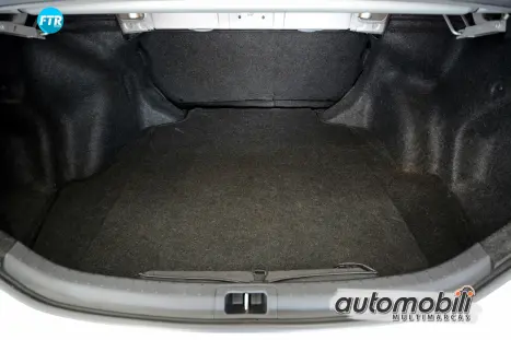 TOYOTA Corolla 2.0 16V 4P FLEX XEI DIRECT SHIFT AUTOM�TICO CVT, Foto 17