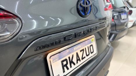 TOYOTA Corolla Cross 1.8 16V 4P FLEX VVT-I HYBRID XRX AUTOM�TICO CVT, Foto 3