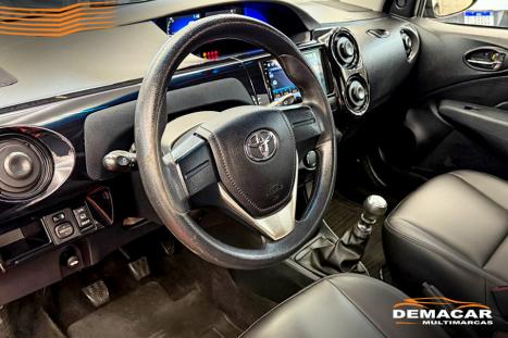 TOYOTA Etios Hatch 1.3 16V 4P FLEX X, Foto 10 TOYOTA Etios Hatch 1.3 16V 4P FLEX X, Foto 10
