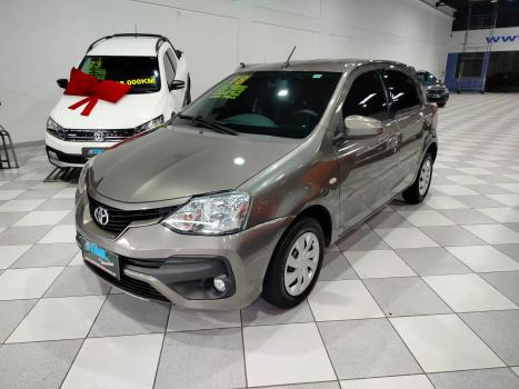 TOYOTA Etios Hatch 1.5 16V 4P FLEX XS AUTOMTICO, Foto 2