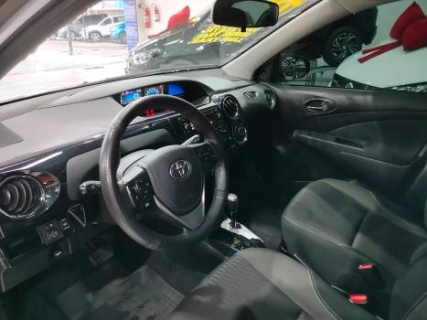 TOYOTA Etios Hatch 1.5 16V 4P FLEX XS AUTOMTICO, Foto 8
