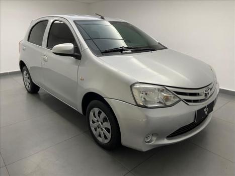 TOYOTA Etios Hatch 1.3 16V 4P FLEX X, Foto 1