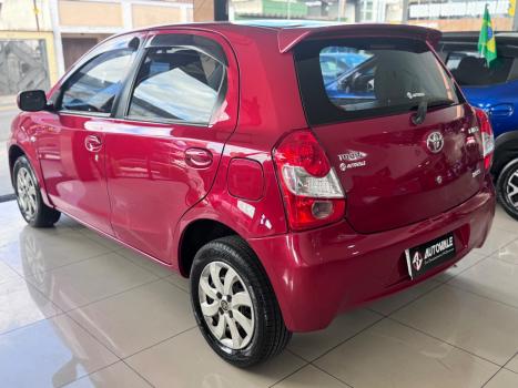 TOYOTA Etios Hatch 1.3 16V 4P FLEX XS, Foto 6