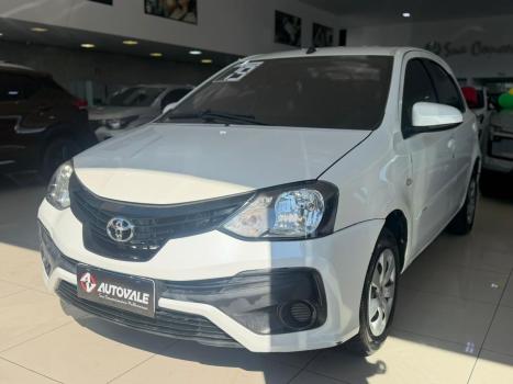 TOYOTA Etios Hatch 1.3 16V 4P FLEX X, Foto 4