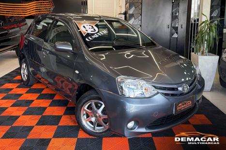 TOYOTA Etios Hatch 1.3 16V 4P FLEX XS, Foto 1