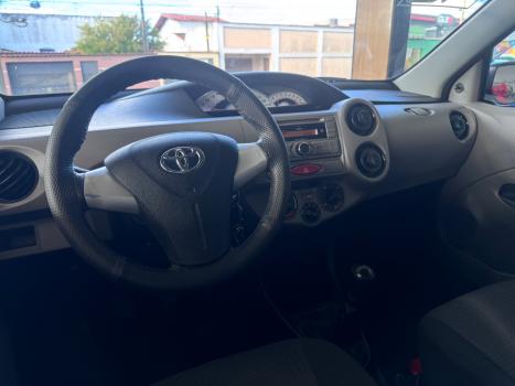 TOYOTA Etios Hatch 1.3 16V 4P FLEX XS, Foto 8