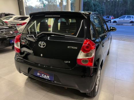 TOYOTA Etios Hatch 1.3 16V 4P FLEX X, Foto 9