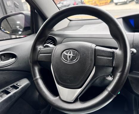 TOYOTA Etios Hatch 1.3 16V 4P FLEX X, Foto 8