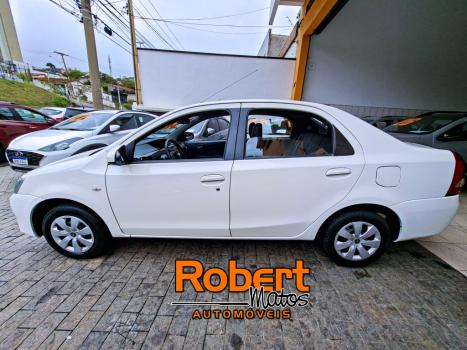 TOYOTA Etios Sedan 1.5 16V 4P FLEX XS, Foto 12 TOYOTA Etios Sedan 1.5 16V 4P FLEX XS, Foto 12