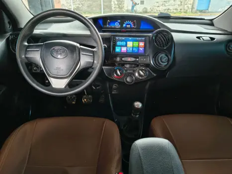 TOYOTA Etios Sedan 1.5 16V 4P FLEX X, Foto 11