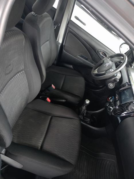 TOYOTA Etios Sedan 1.5 16V 4P FLEX X, Foto 8