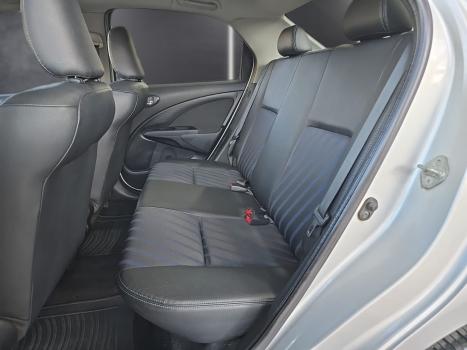 TOYOTA Etios Sedan 1.5 16V 4P FLEX XS, Foto 3